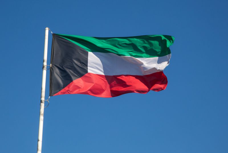 Kuwait pays off citizens' debts in new campaign